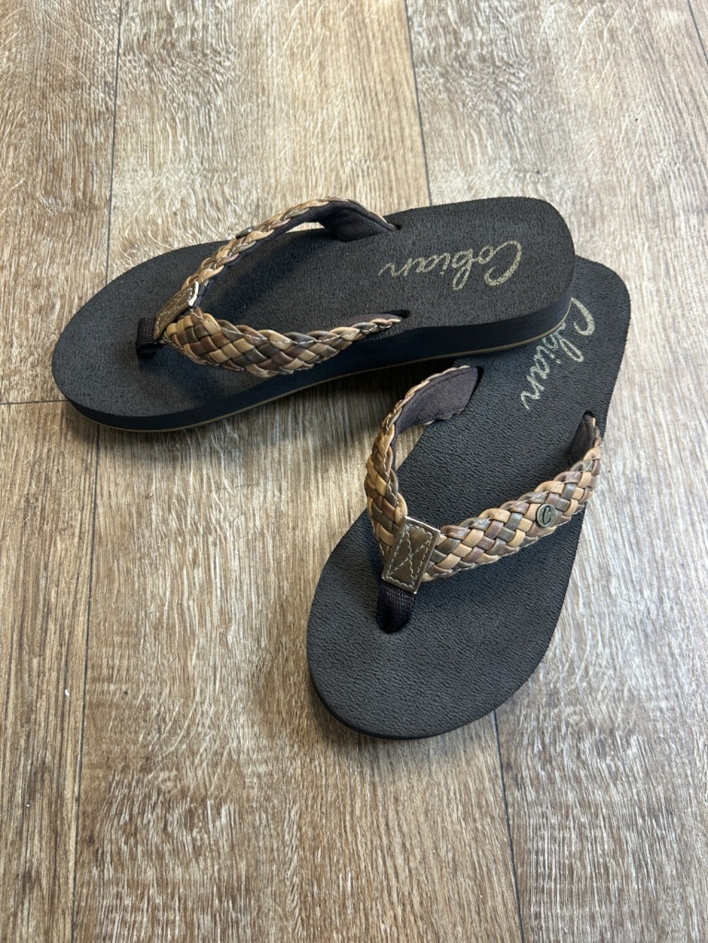 Cobian Women's Braided Brown Bounce Flip Flop Sandals SZ 7